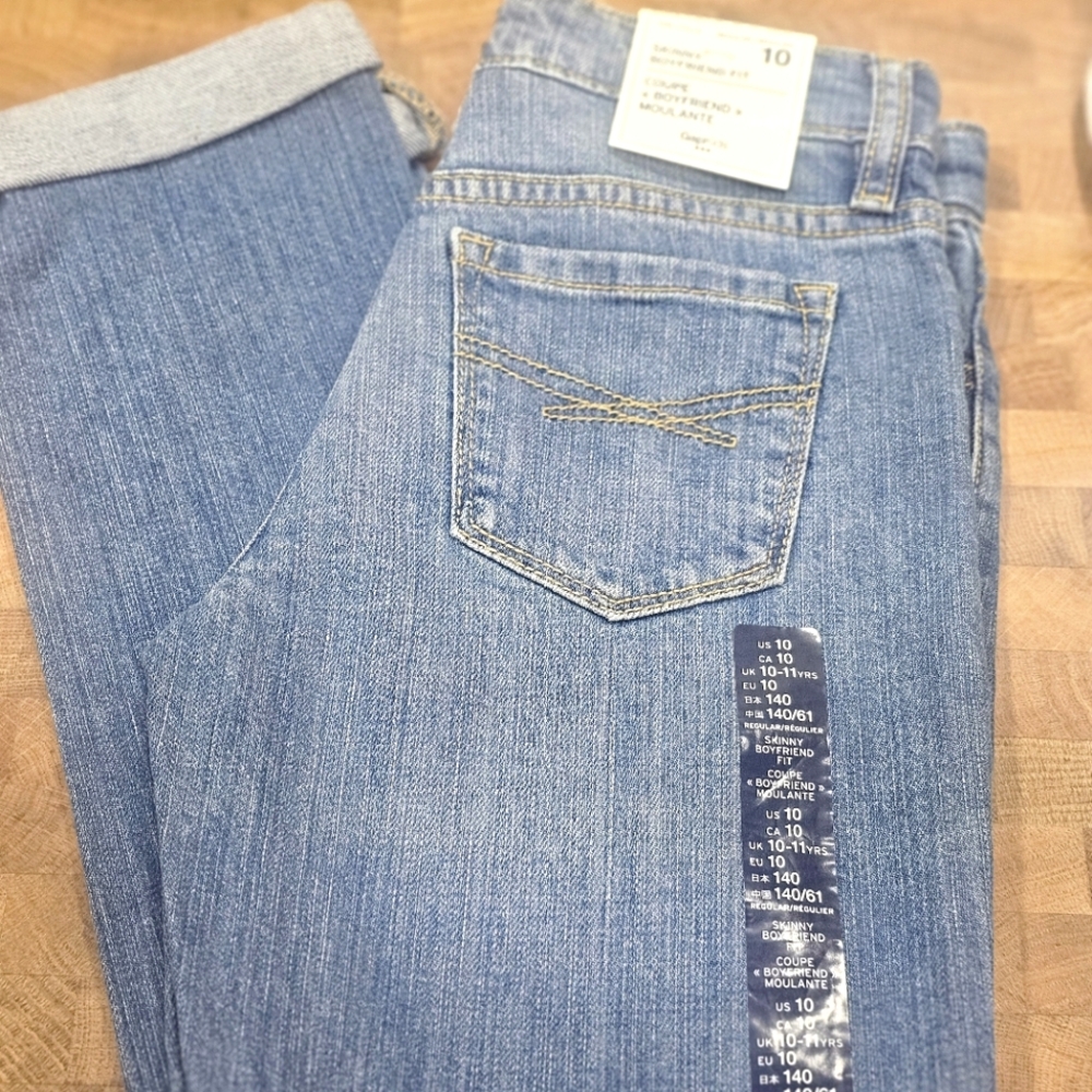 Sale!!Skinny Girls Boyfriend Fit Size 10
